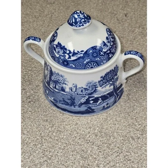 Spode Blue Italian pattern sugar bowl with a lid - Picture 4 of 4